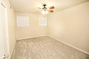 1403 Hulme St, Bowie, TX 76230 - Photo 26