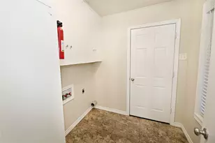 1403 Hulme St, Bowie, TX 76230 - Photo 16