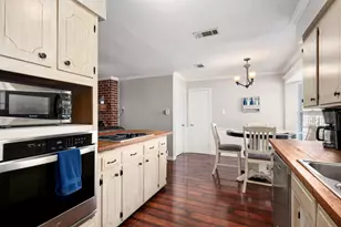 2422 Nottingham Pl, Grand Prairie, TX 75050 - Photo 20