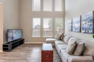 9832 Cambria Ct, Plano, TX 75025 - Photo 4