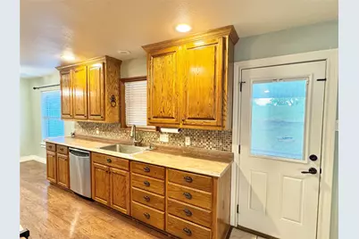 1905 Bridle Lane, Gainesville, TX 76240 - Photo 6