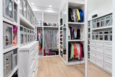 9134 Bluff Hollow Court, Dallas, TX 75220 - Photo 24