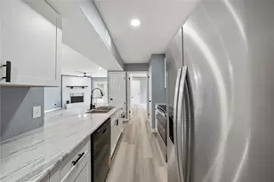 2517 Clearwood Dr, Arlington, TX 76014 - Photo 4