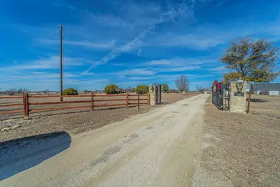 6438 Fm 4, Godley, TX 76044 - Photo 32