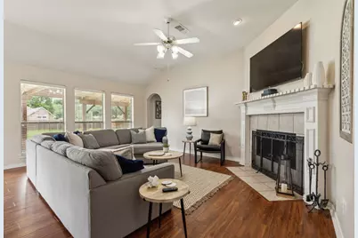 301 Cedar Circle, Shady Shores, TX 76208 - Photo 14