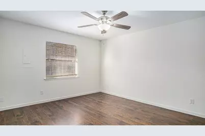 2107 Mistletoe Avenue, Fort Worth, TX 76110 - Photo 20