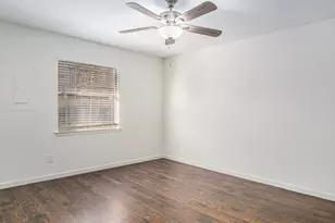 2107 Mistletoe Ave, Fort Worth, TX 76110 - Photo 20