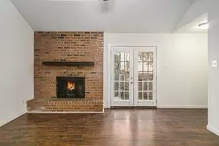 2107 Mistletoe Ave, Fort Worth, TX 76110 - Photo 10