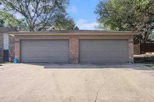 2107 Mistletoe Ave, Fort Worth, TX 76110 - Photo 4