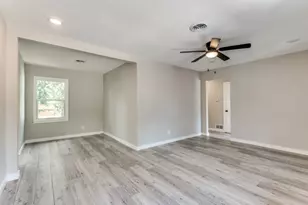 2505 Falls Dr, Dallas, TX 75211 - Photo 4