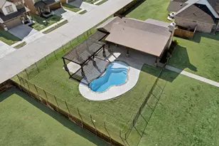 561 Randys Wy, Pilot Point, TX 76258 - Photo 28