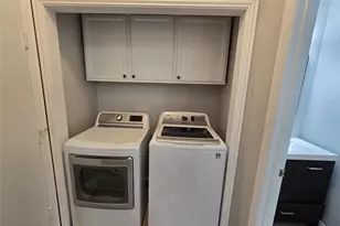 4241 Arbor Ln, Carrollton, TX 75010 - Photo 8