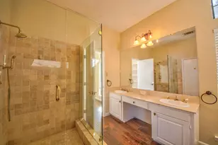 3402 Spring Willow Dr, Grapevine, TX 76051 - Photo 6