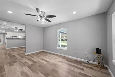 117 W Craven Avenue, Lacy Lakeview, TX 76705 - Photo 10