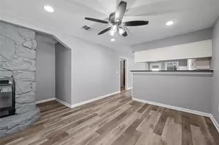 117 W Craven Ave, Lacy Lakeview, TX 76705 - Photo 8