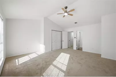 73 Winchester Drive, Euless, TX 76039 - Photo 16