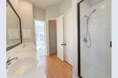 8112 Sycamore Drive, Irving, TX 75063 - Photo 18