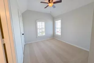 8112 Sycamore Dr, Irving, TX 75063 - Photo 26