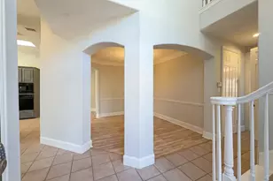 8112 Sycamore Dr, Irving, TX 75063 - Photo 8