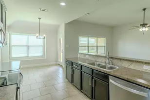 3105 Clear Springs Dr, Forney, TX 75126 - Photo 4
