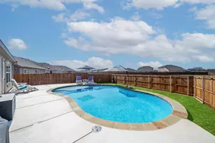 1916 Winding Crk Wy, Denton, TX 76208 - Photo 1