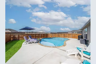 1916 Winding Creek Way, Denton, TX 76208 - Photo 2