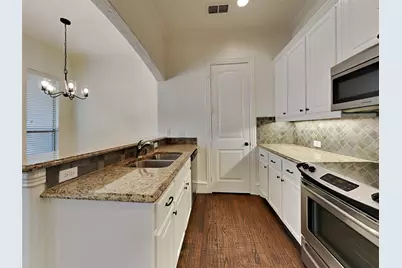 1537 Sienna Court, Dallas, TX 75204 - Photo 8