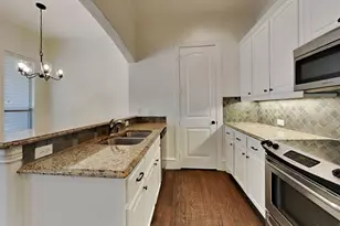 1537 Sienna Ct, Dallas, TX 75204 - Photo 8