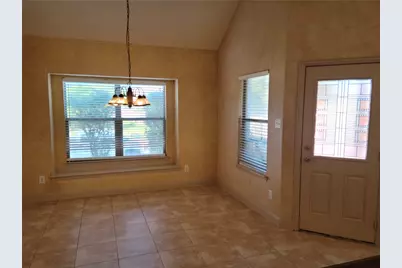 8201 Olympia Drive, McKinney, TX 75072 - Photo 10