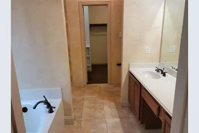 8201 Olympia Drive, McKinney, TX 75072 - Photo 12