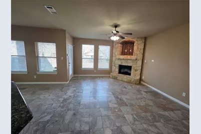 1522 Avenue E, Grand Prairie, TX 75051 - Photo 8