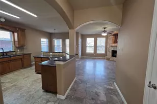 1522 Avenue E, Grand Prairie, TX 75051 - Photo 6