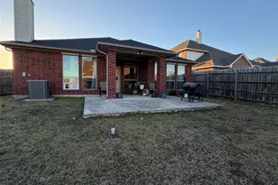 7823 Black Willow Ln, Arlington, TX 76002 - Photo 16