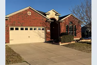 7823 Black Willow Lane, Arlington, TX 76002 - Photo 2