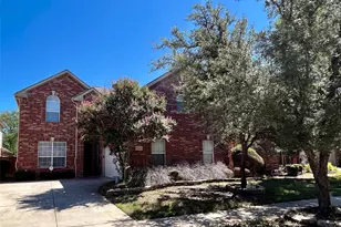 1121 Mason St, Lantana, TX 76226 - Photo 2
