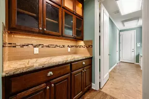 1902 Melbourne Dr, Pantego, TX 76013 - Photo 18