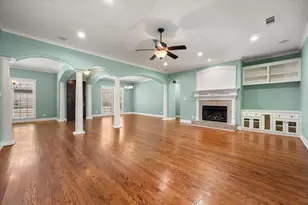 1902 Melbourne Dr, Pantego, TX 76013 - Photo 10