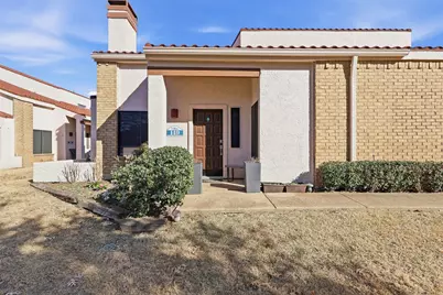 527 Ranch Trail #149, Irving, TX 75063 - Photo 2