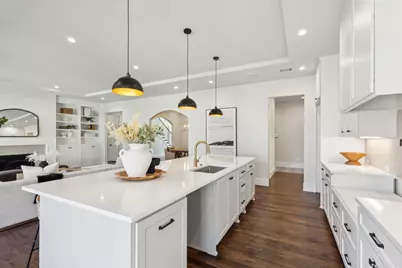 8638 Lockhaven Drive, Dallas, TX 75238 - Photo 12