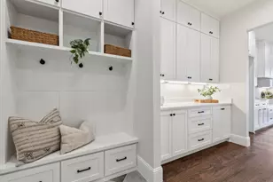 8638 Lockhaven Dr, Dallas, TX 75238 - Photo 18