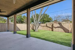 8638 Lockhaven Dr, Dallas, TX 75238 - Photo 24