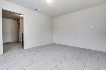 7909 Wanebe Drive, Dallas, TX 75235 - Photo 6