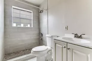 7909 Wanebe Dr, Dallas, TX 75235 - Photo 12