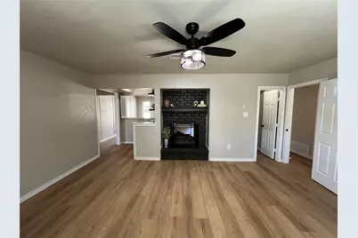 5804 Gatewood Drive, Arlington, TX 76016 - Photo 10