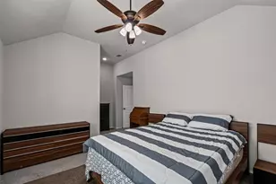 1020 Austin Dr, Godley, TX 76044 - Photo 32