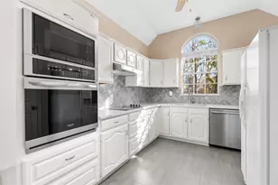 3301 Brunchberry Ln, Plano, TX 75023 - Photo 10