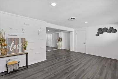 1248 E Mulkey Street, Fort Worth, TX 76104 - Photo 16