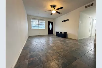 103 Myers Avenue, Cleburne, TX 76033 - Photo 4