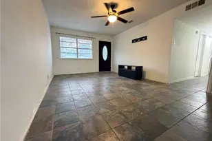 103 Myers Ave, Cleburne, TX 76033 - Photo 4