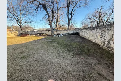 103 Myers Avenue, Cleburne, TX 76033 - Photo 14